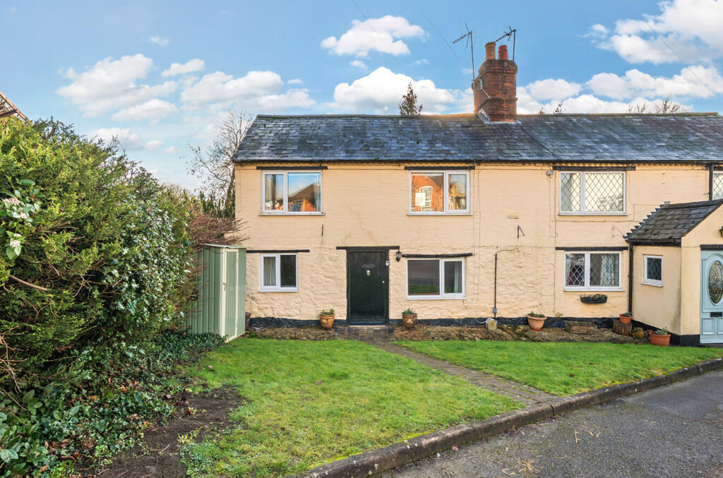 Main image of property: High Street, Welton, Northamptonshire, NN11