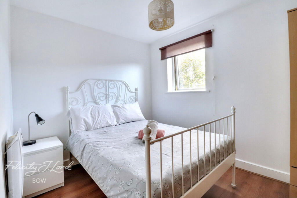 Main image of property: Talwin Street, London