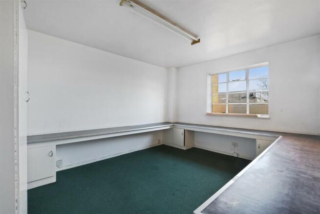 03-4239GCWT -  Unit 6 Bridge House - Office - Orig
