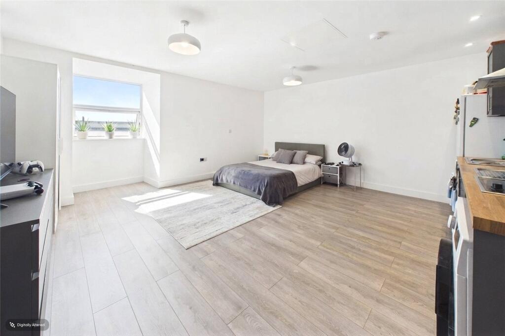 Main image of property: Gold Street, Northampton, Northamptonshire, NN1