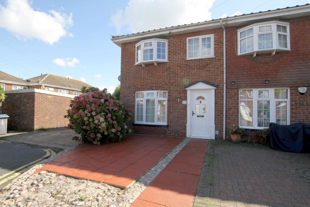 Main image of property: Clarence Place  Deal