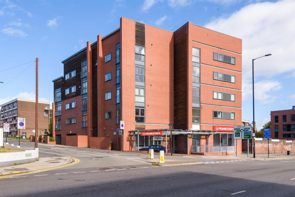 Main image of property: Ecclesall Heights, Sheffield, S10