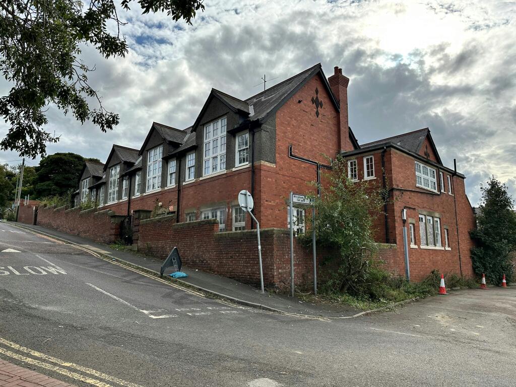 Main image of property: Front Street, North View, Whickham, Newcastle upon Tyne, NE16 4AY