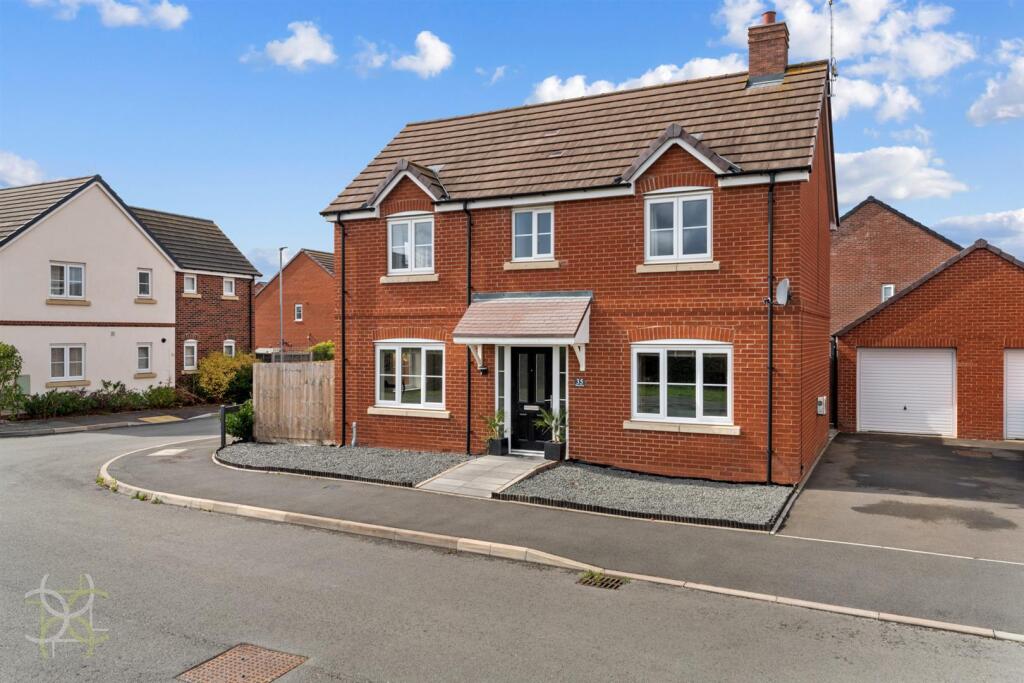 Main image of property: Westcott Way, Pershore