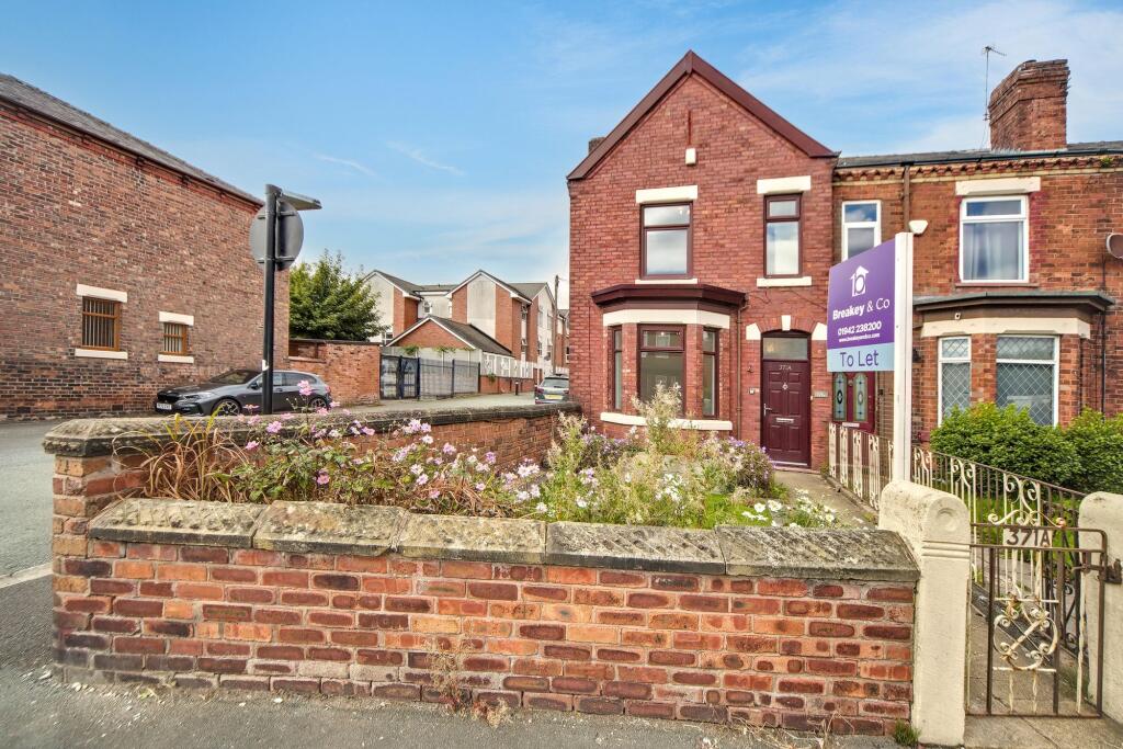 Main image of property: Ormskirk Road, Wigan, WN5