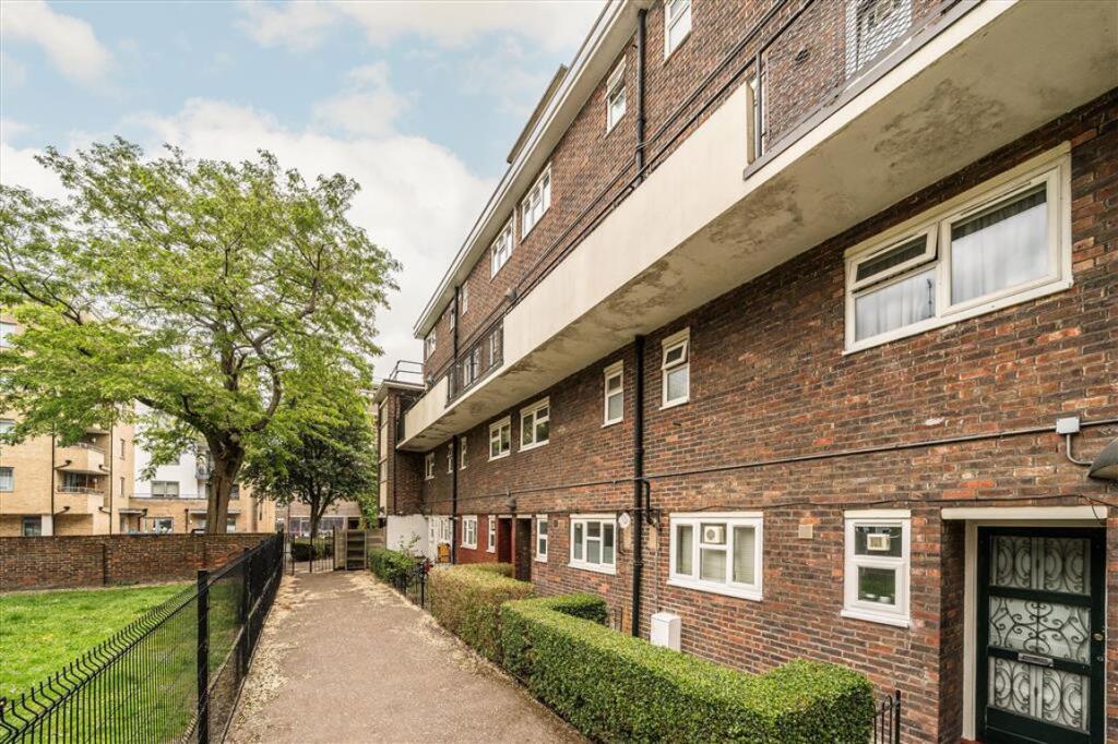 Main image of property: Evelyn Walk, London