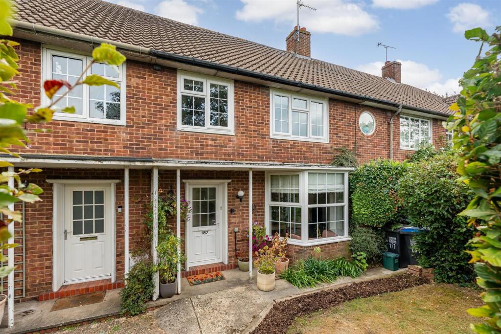 Main image of property: Parkway, Welwyn Garden City