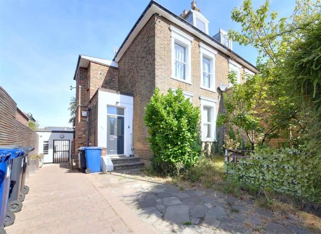 Main image of property: Church Lane, East Finchley, N2