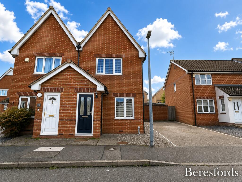 Main image of property: Comma Close, CM7