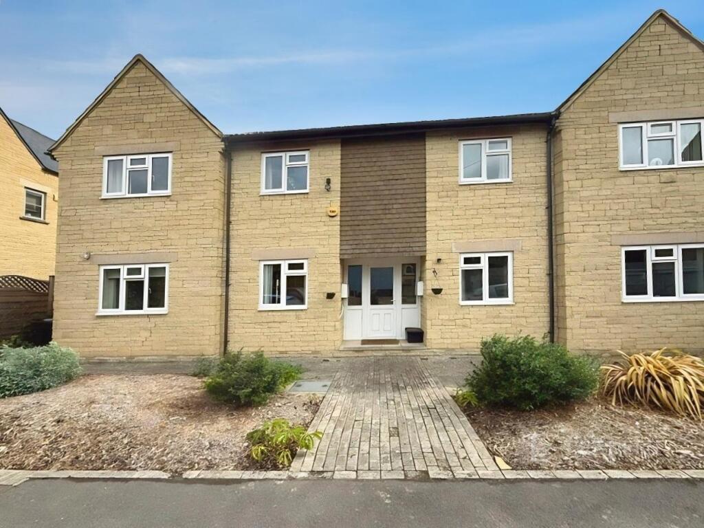 Main image of property: Burford Road, Lechlade, Gloucestershire, GL7