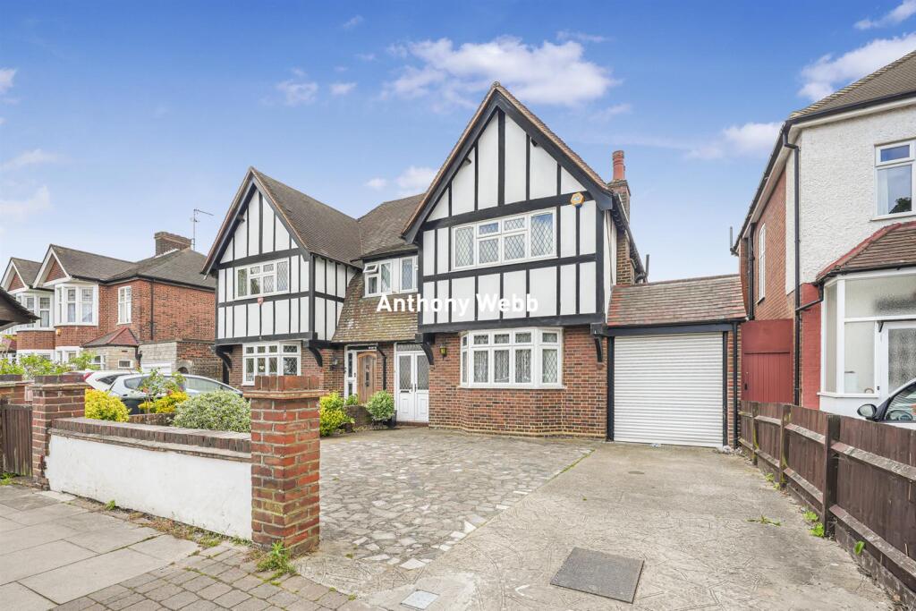 Main image of property: The Mall, Southgate, N14