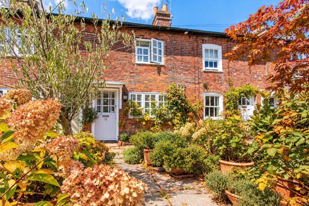 Main image of property: Kingsbury Terrace, Kingsbury Street, Marlborough, Wiltshire, SN8