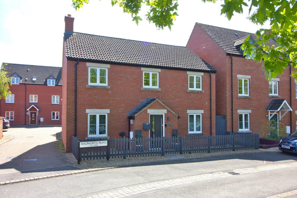 Main image of property: Wadworth Road, Devizes, SN10 3FR