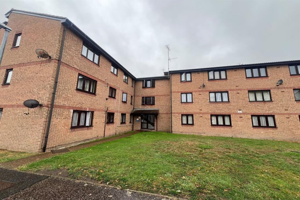 Main image of property: Steeple Close, Rochford