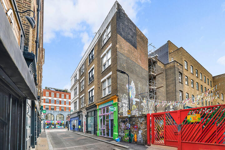 Main image of property: Basement And Ground Floor Flat, Rivington Street, Hackney, London