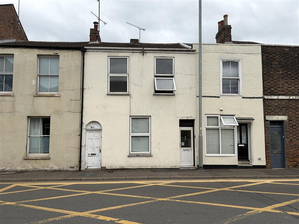 Main image of property: 36 Railway Road, Kings Lynn PE30 1NF