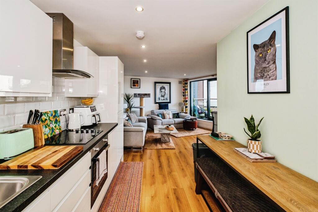 Main image of property: Brighton Road, Shoreham-By-Sea