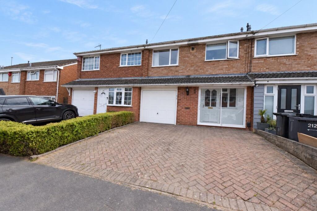 Main image of property: Pinewood Drive, Birmingham, B32 4LS