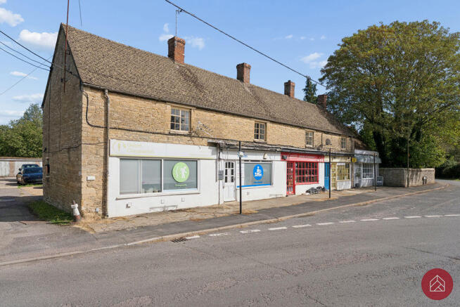 Access to Courtyard &amp; Garages