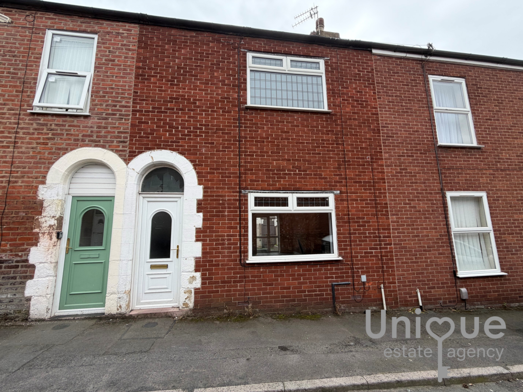 Main image of property: Porter Street East, Preston, Lancashire, PR4
