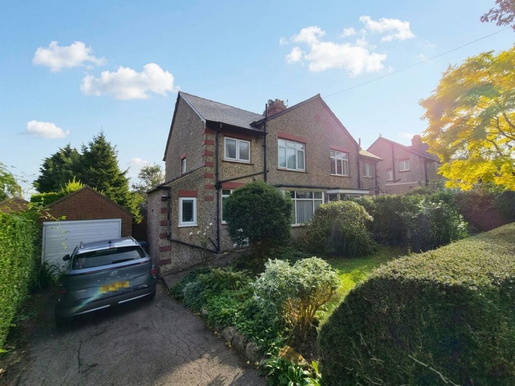 Main image of property: Cross Lane, Scarborough, YO12