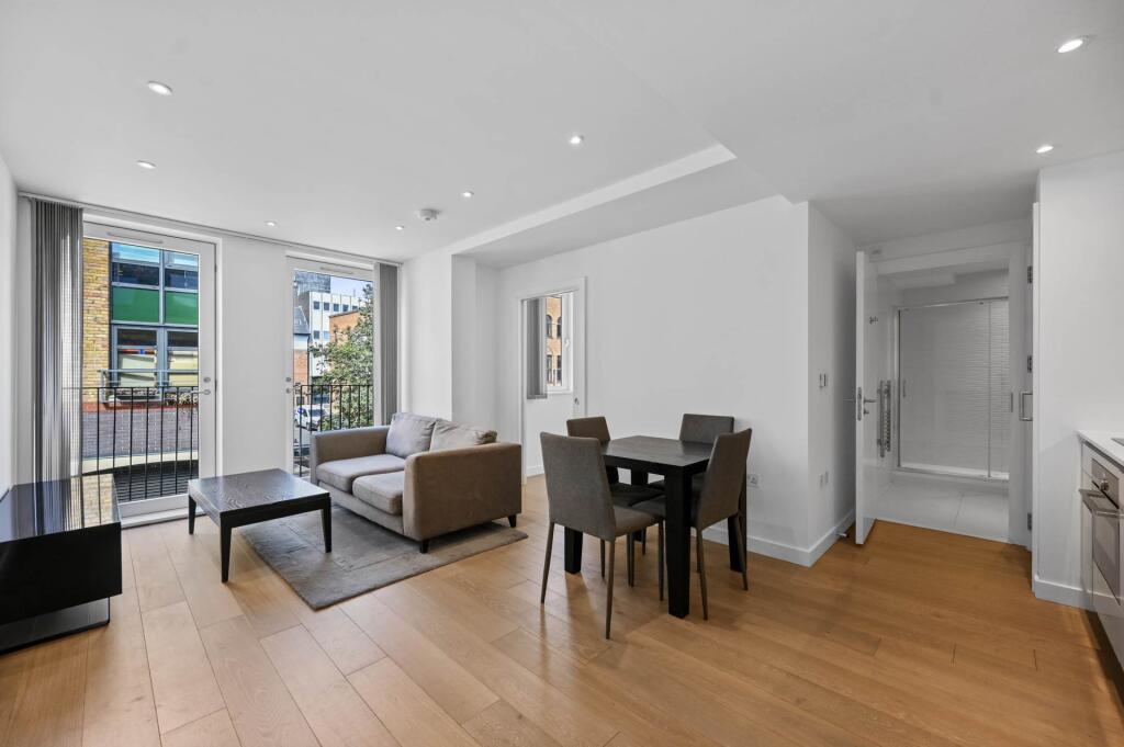 Main image of property: Albion Place, Hammersmith, London, W6 0QT