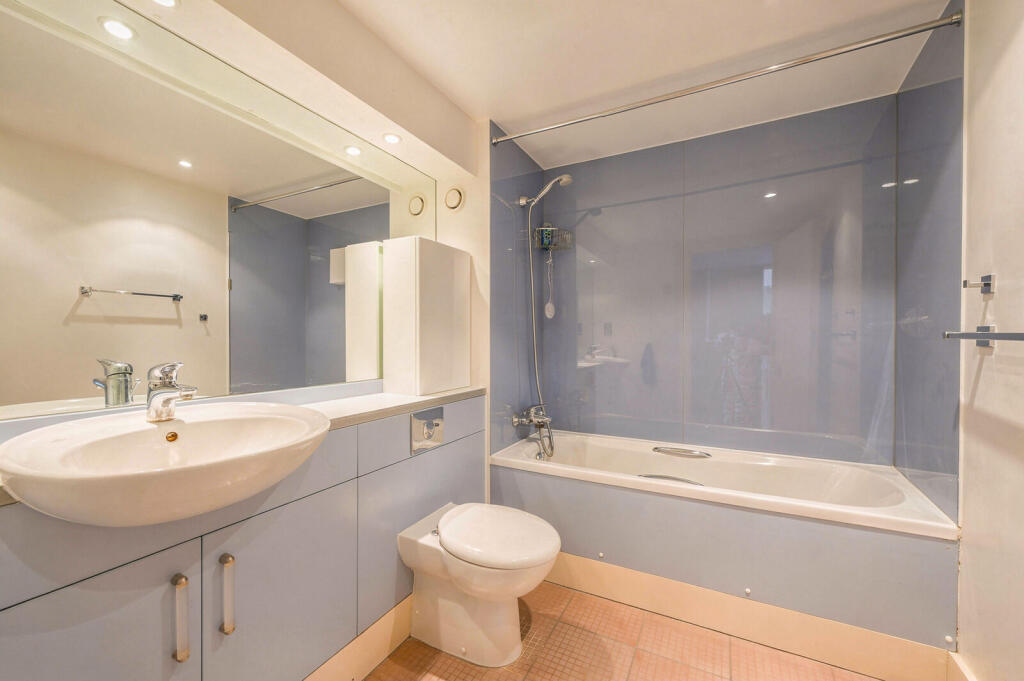 Main image of property: Galaxy Building, Canary Wharf, London, E14