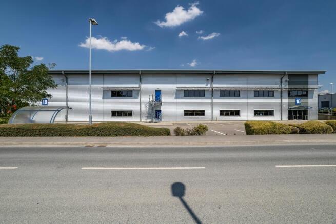 18 Titan Drive - Peterborough-69.jpg