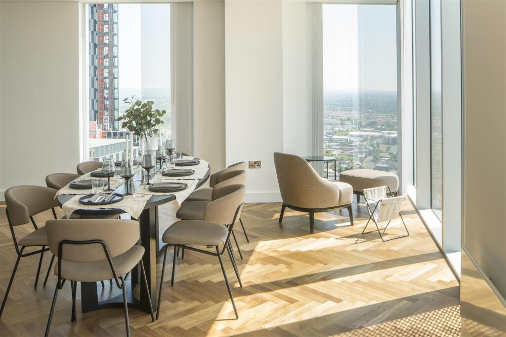 Main image of property: Luxury 3 bedroom apartment with amenities