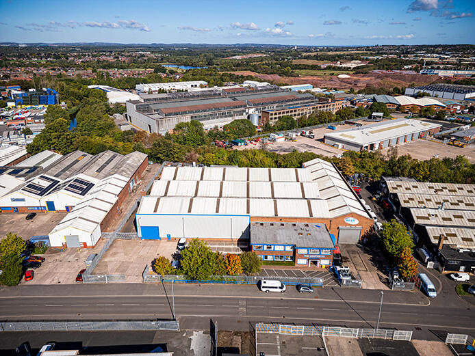 Main image of property: Middlemore Lane West, Walsall, West Midlands, WS9