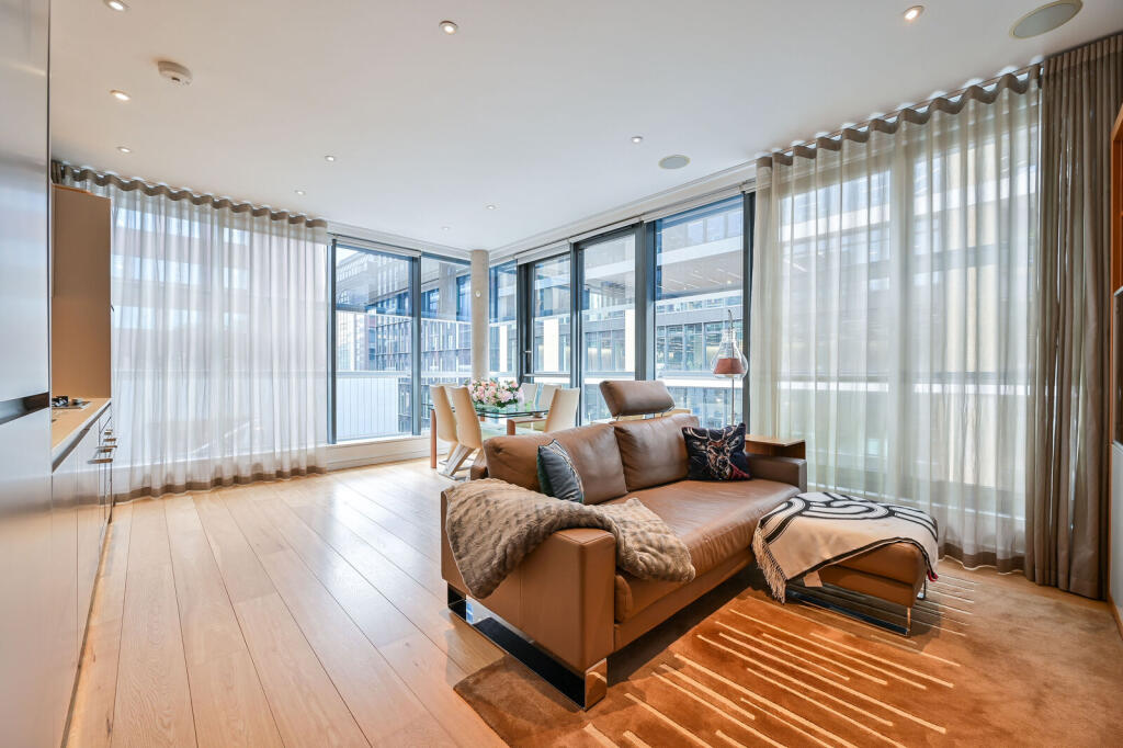 Main image of property: 14 New Globe Walk, London Bridge, London, SE1