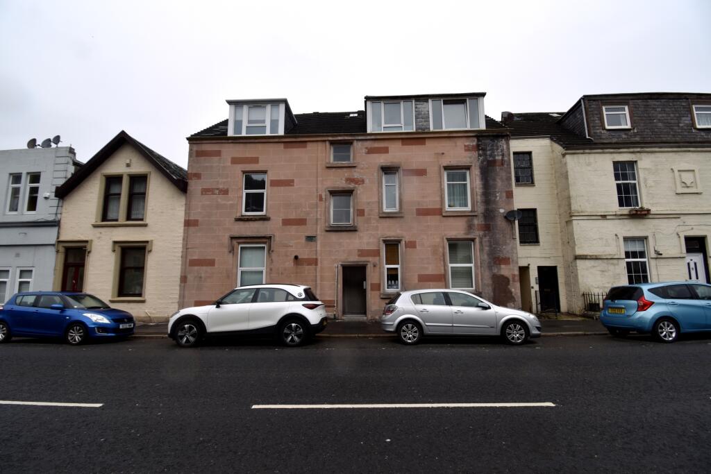 Main image of property: Flat 1/1, 45 Albert Road, Gourock PA19 1NJ