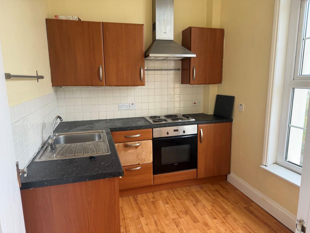 Main image of property: Flat 5, 2 Dolphin Passage, Dover