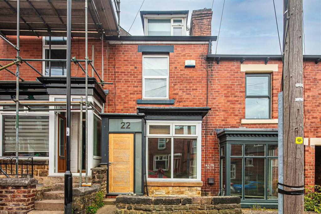 Main image of property: Armthorpe Road, Nethergreen, S11