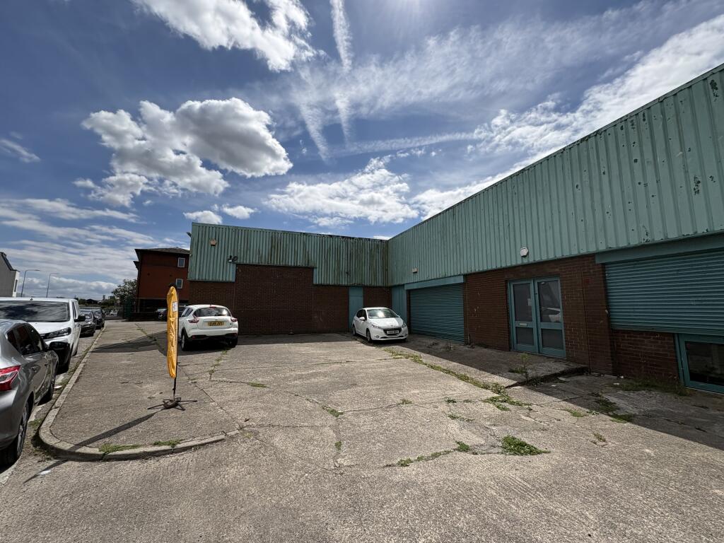 Dominion Way external