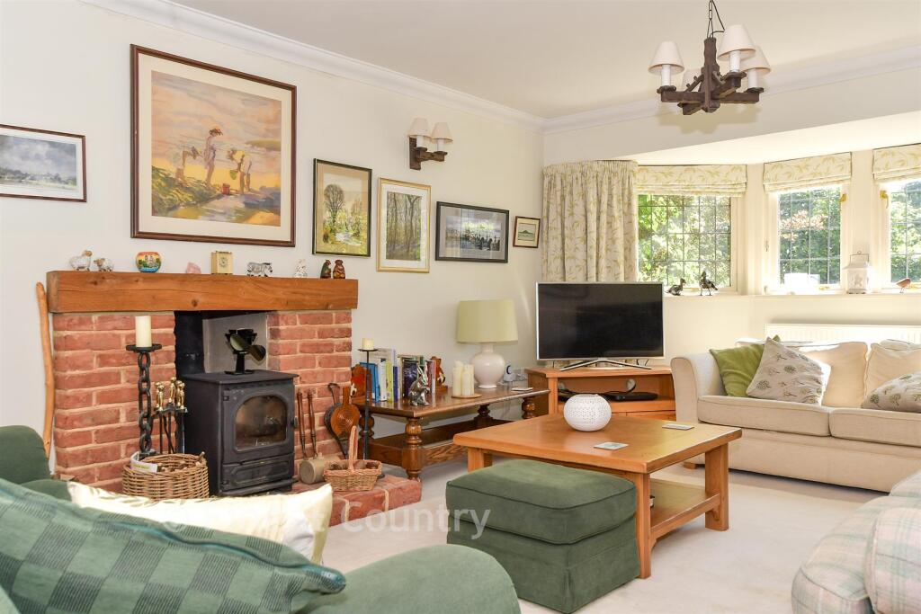Main image of property: Maidstone Road, Horsmonden, Kent