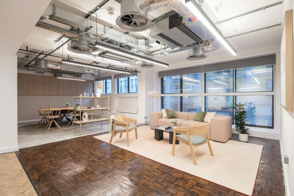 1st Floor - Fully Fitted