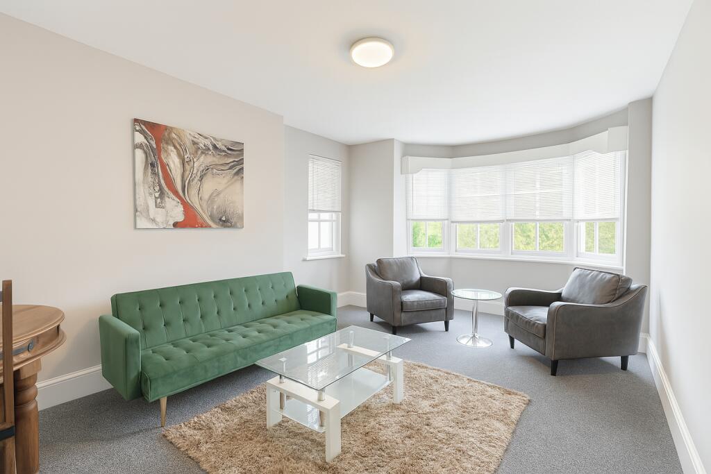Main image of property: Gloucester Place, Brighton, BN1 4AA