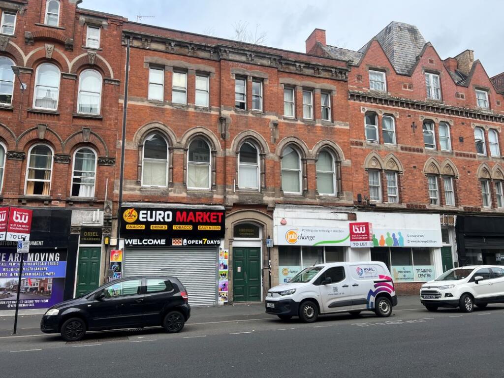 Main image of property: Flat 3 Fordbrook Chambers, 15A Bridge Street, Walsall, WS1 1DP