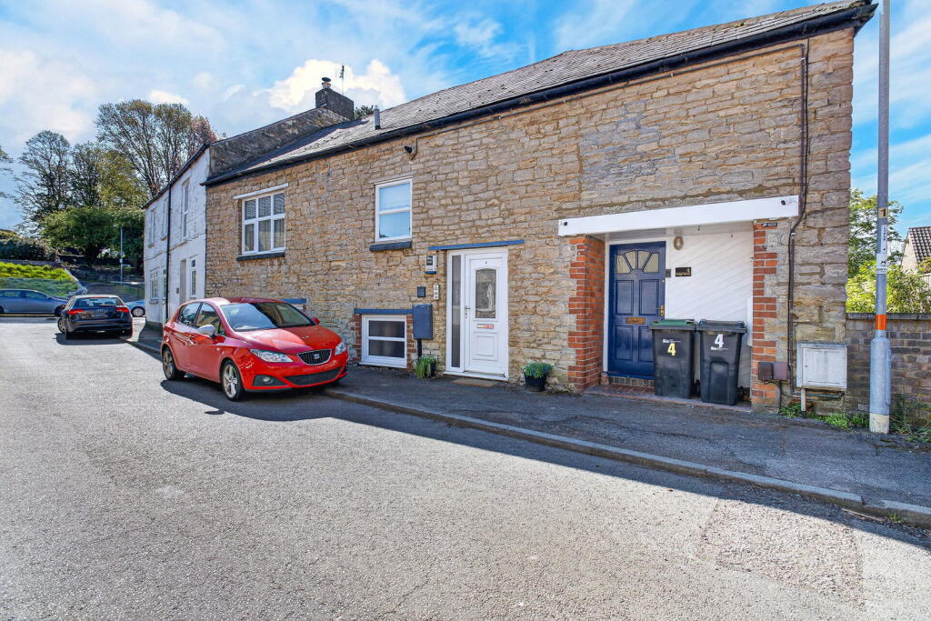 Main image of property: Bridge Street, Raunds, NN9 6HZ