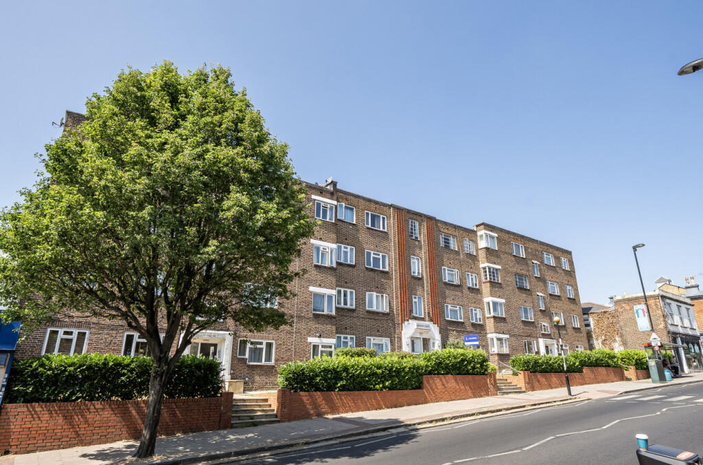 Main image of property: Kirkdale, London