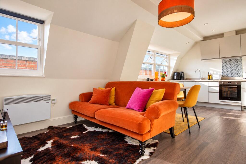 Main image of property: Century Place, Bristol, BS2