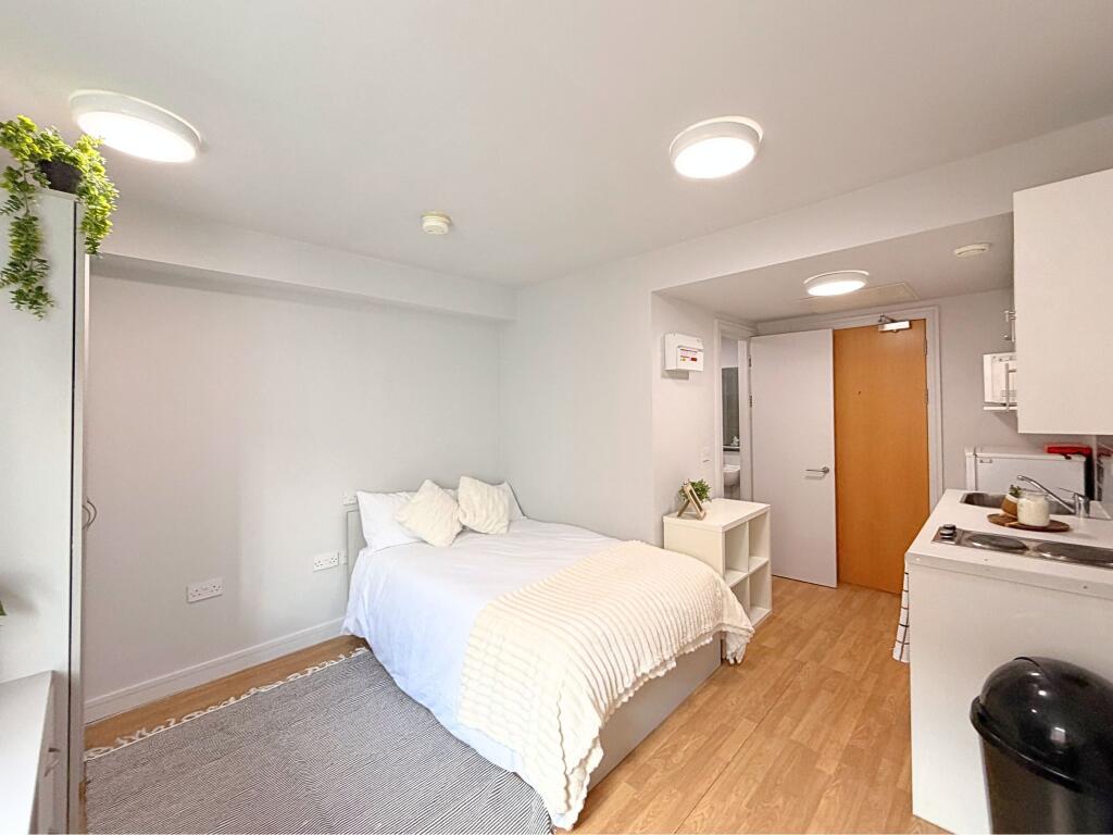 Main image of property: Queensland Place, Chatham Place, Liverpool