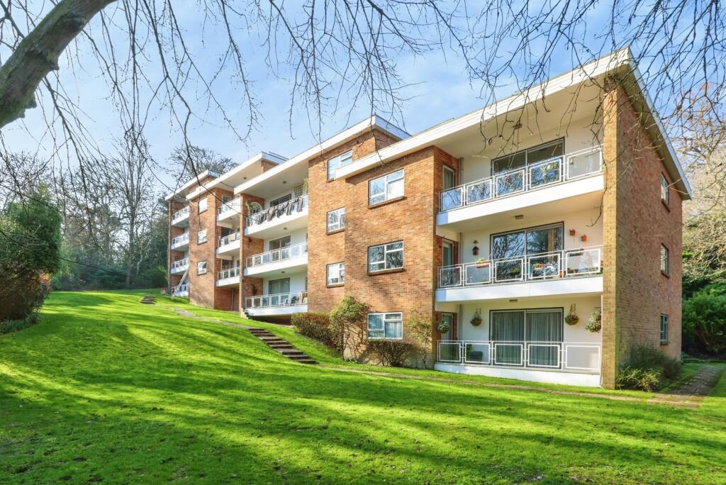 Main image of property: Wallace Road, Broadstone, Dorset, BH18