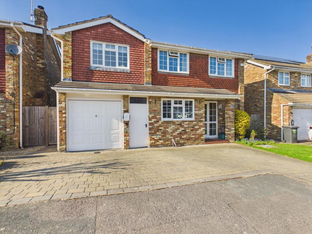 Main image of property: Taplin Way, Penn, HP10