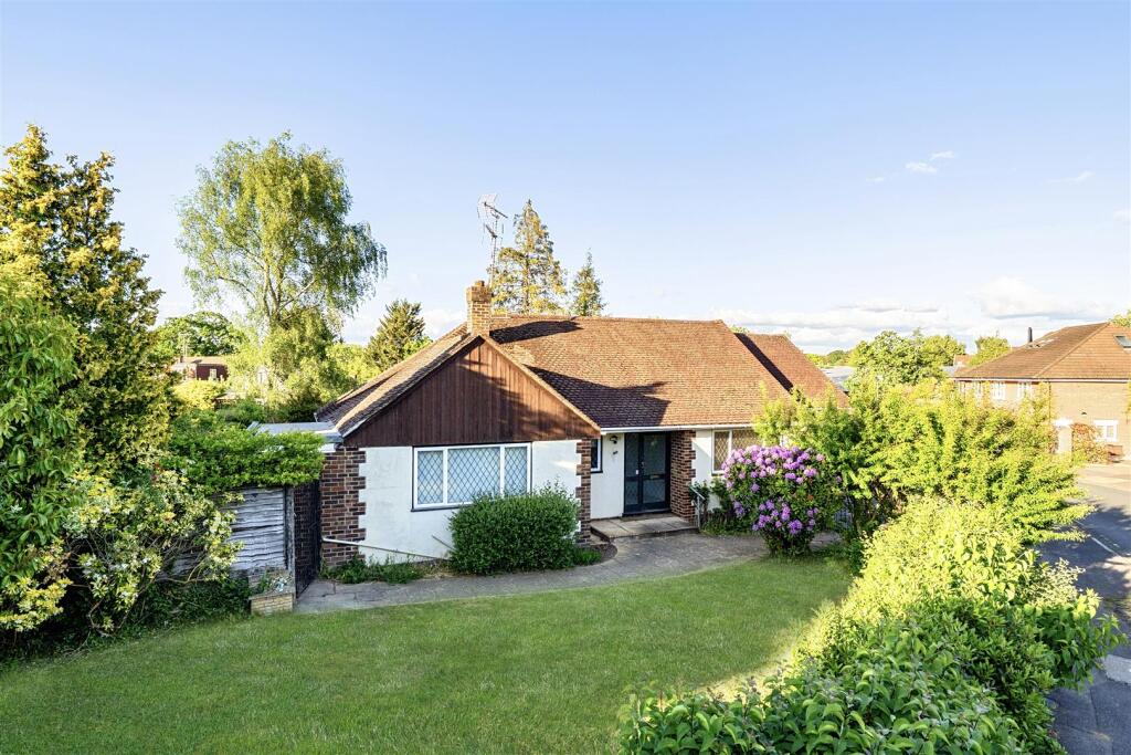 Main image of property: Oaklands Drive Wokingham, Berkshire, RG41 2SA