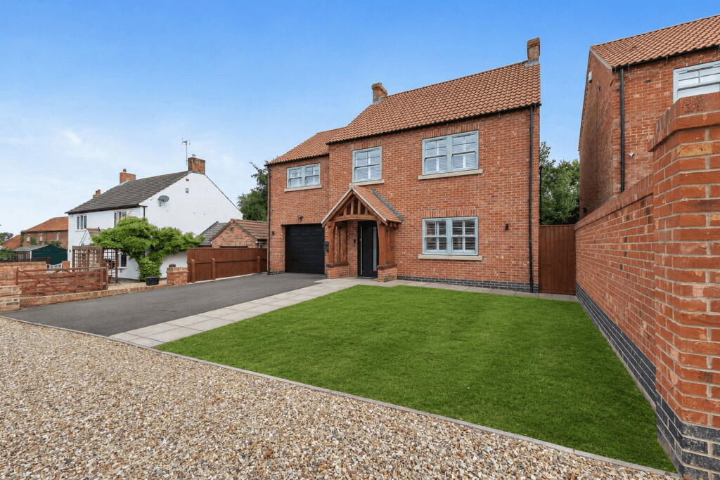 Main image of property: Private Drive Off Gringley Road, Misterton, Doncaster, DN10 4AN