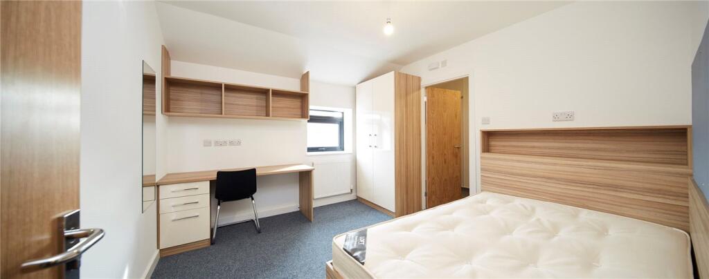 Main image of property: Wellingborough Road, Northampton, NN1