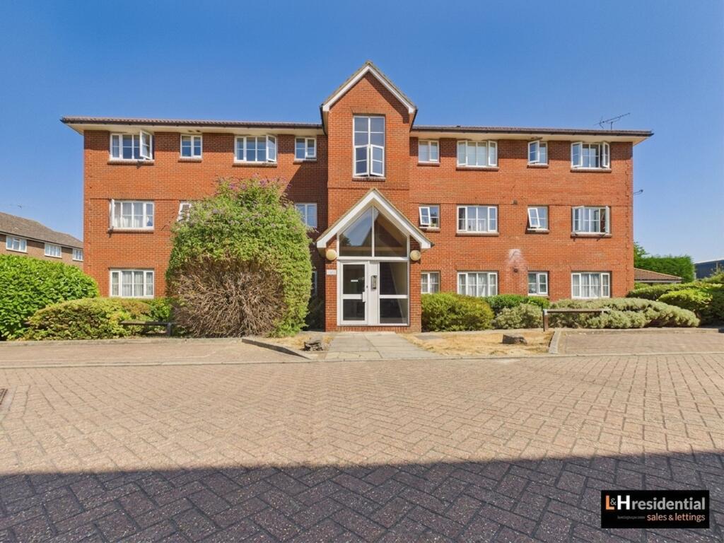 Main image of property: Kensington Way, Borehamwood, WD6