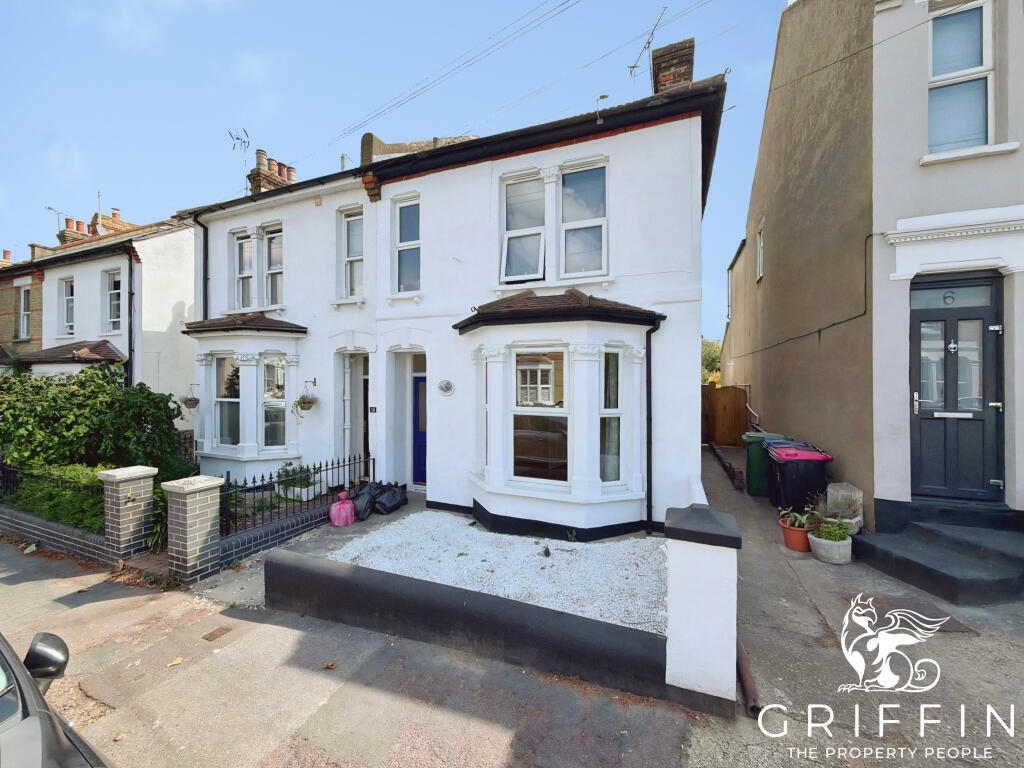 Main image of property: Southsea Avenue, Leigh-On-Sea, SS9